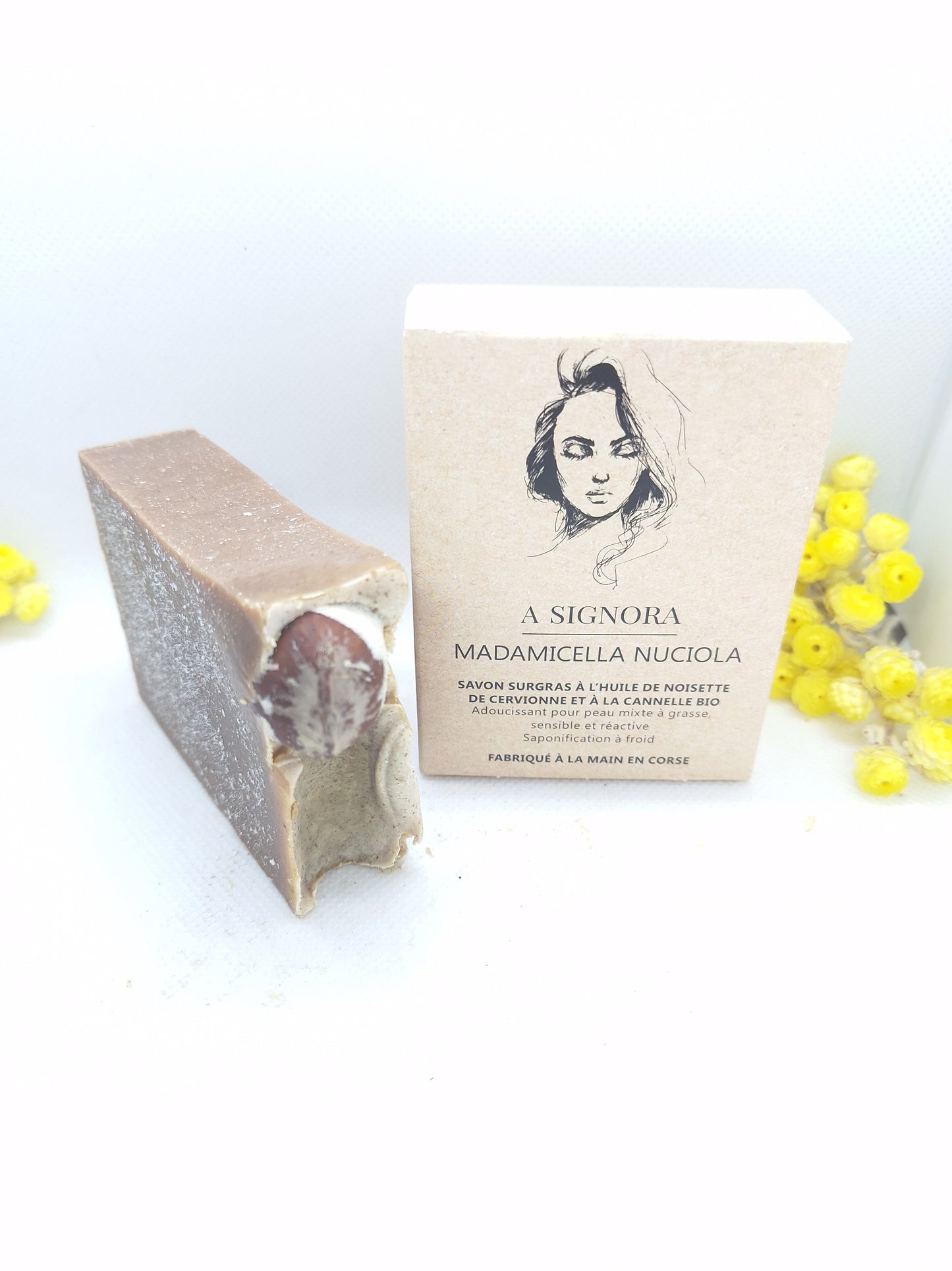 Savon MADAMICELLA NUCIOLA - A SIGNORA